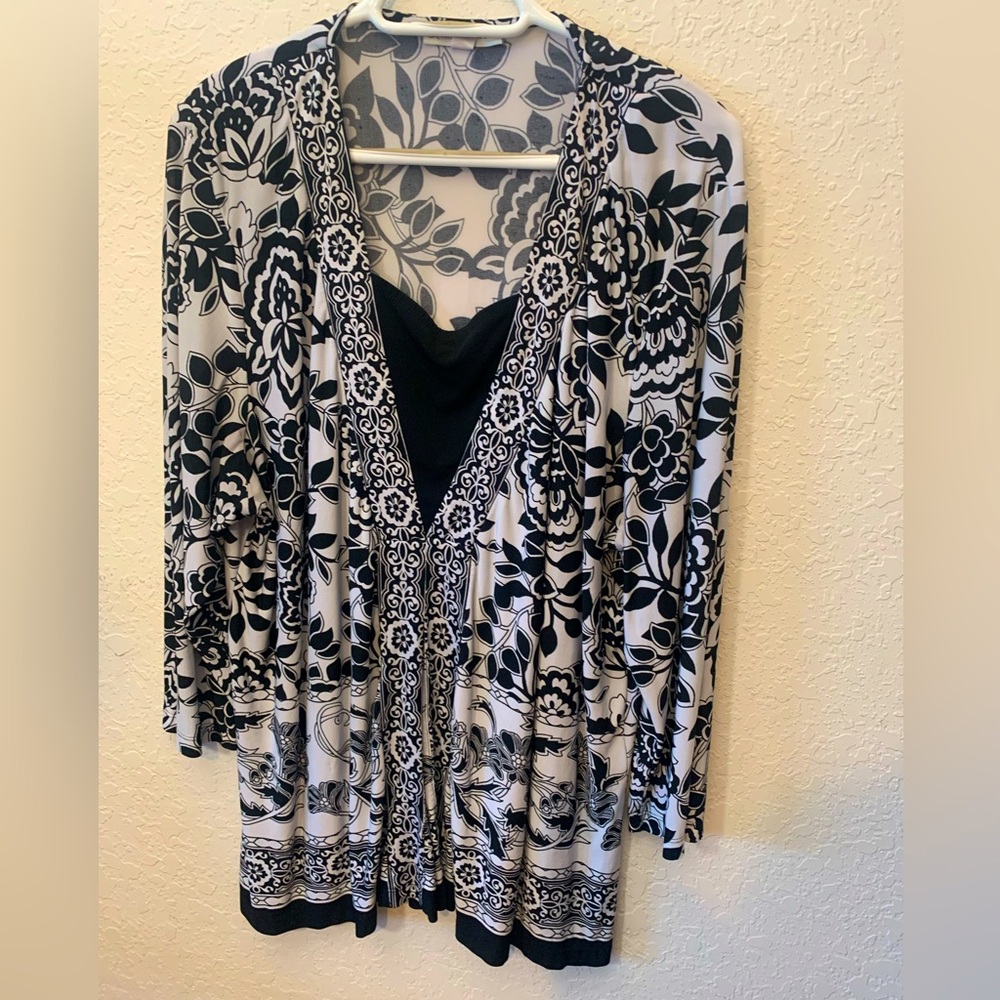 Jersey Black And White Blouse